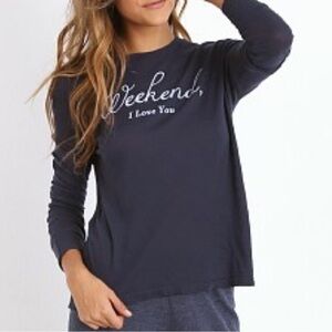 WILD Fox medium weekend walk of fame navy blue long sleeve T-shirt